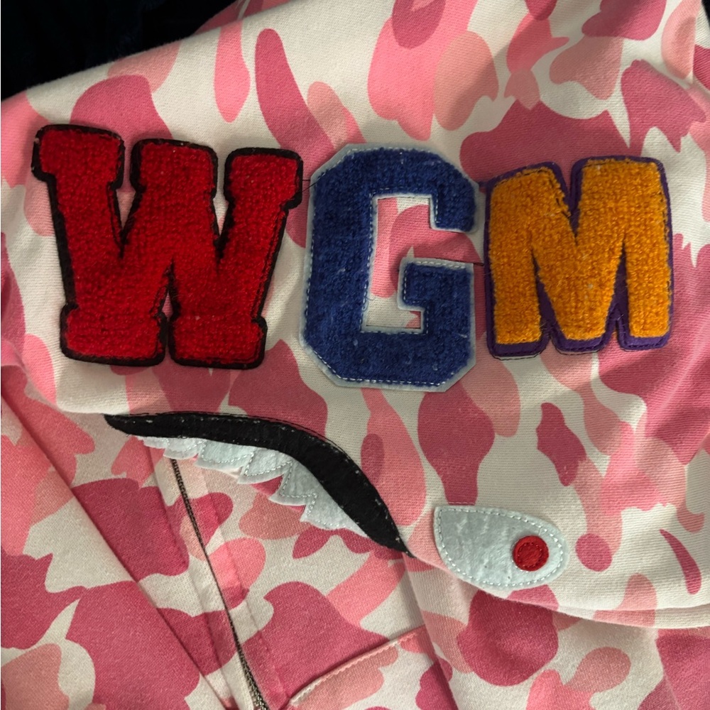 Pink Camouflage Men's Sweater